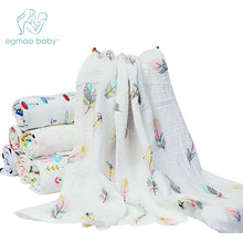 Load image into Gallery viewer, Organic Cotton Gauze Bath Towel Sleeping